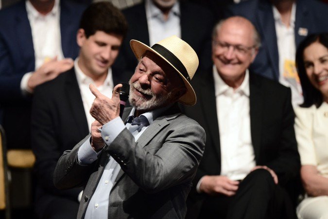 Desafios internos e externos ameaçam projeto de reeleição de Lula